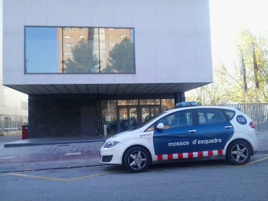 Mossos Martorell detenen per robatoris Abrera