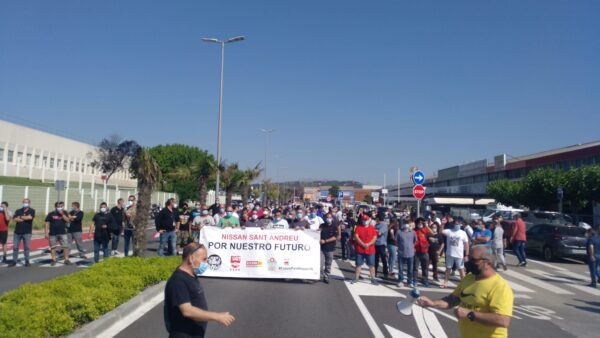 La Bustia protesta treballadors Nissan Sant Andreu