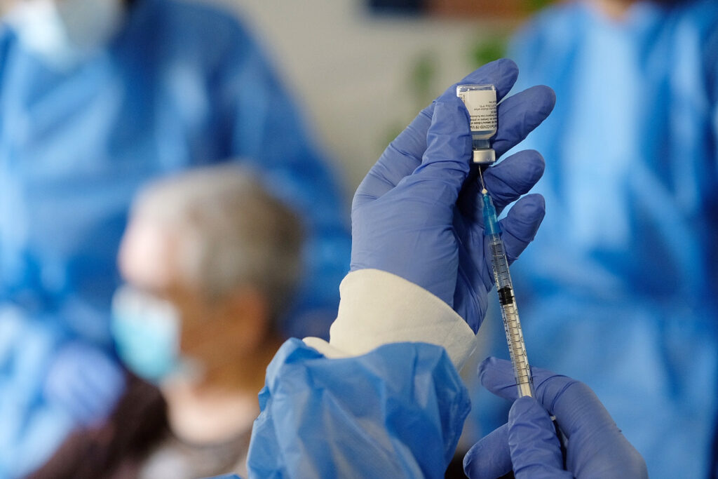 Els malalts renals reclamen una vacunació prioritària