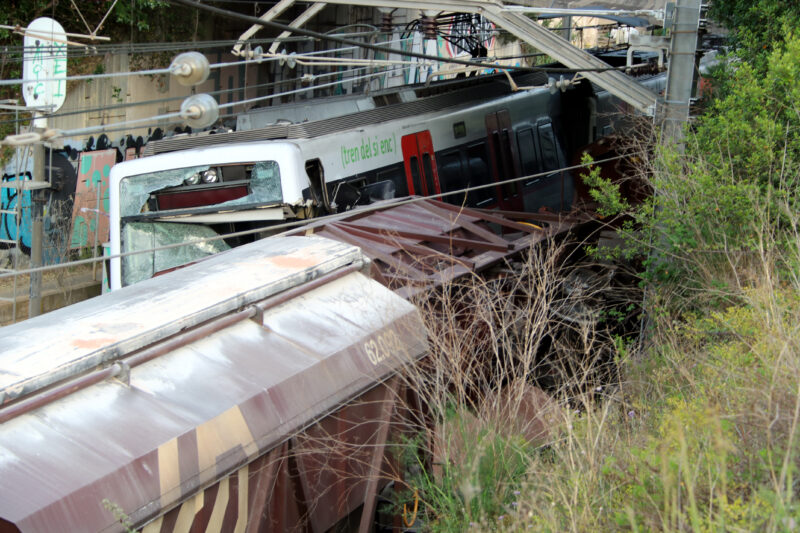 La Bustia accident tren Sant Boi mor maquinista de Martorell 1