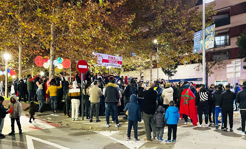 La Bustia aficionats Marroc despres victoria contra Portugal mundial futbol Martorell