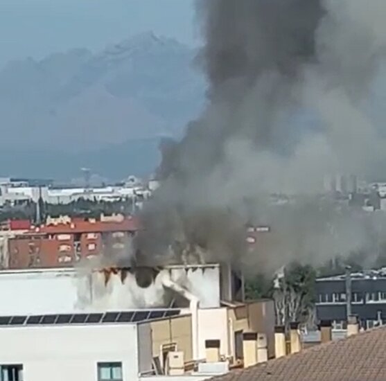 La Bustia incendi Hotel Ciutat Martorell (4)