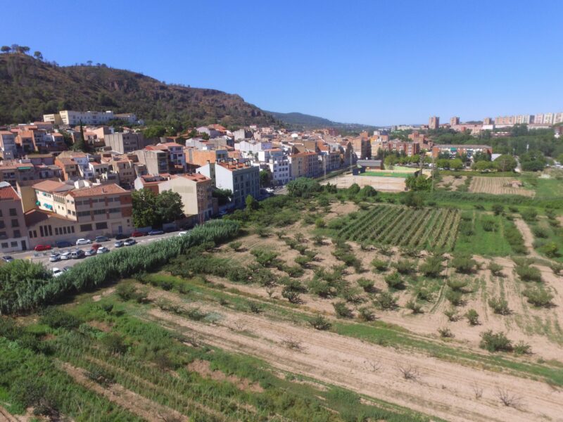 La Bustia entorn urba barri Vila Martorell