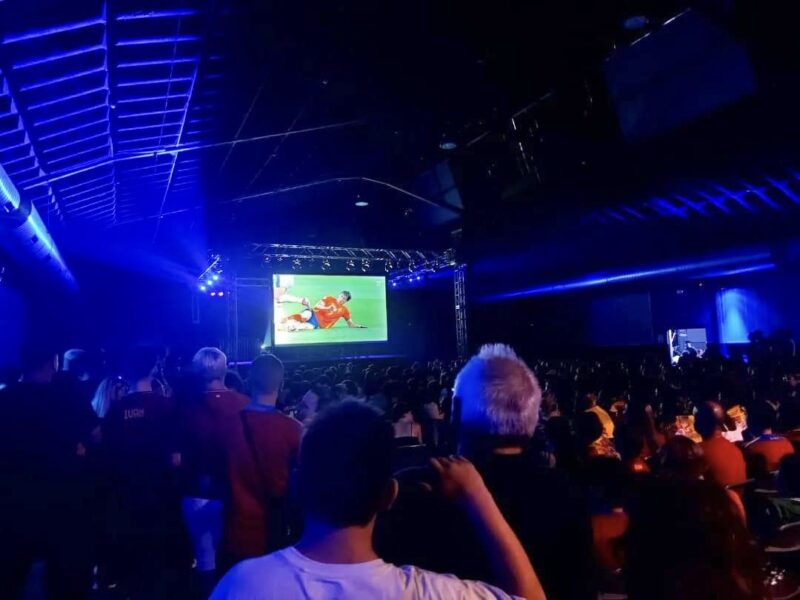 La Bustia pantalla gegant i celebracio final Eurocopa Espanya 14 juliol 2024 Martorell 1