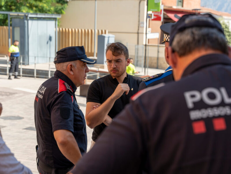 La Bustia obres pas a nivell estacio Masquefa 13