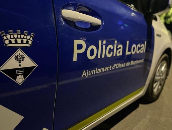 La Bustia cotxe Policia Local Olesa