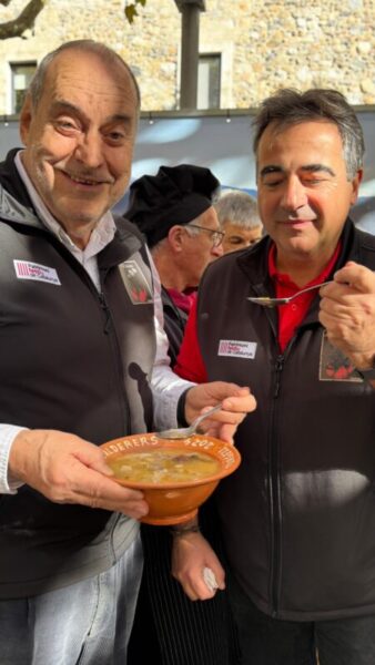 La Bustia Trobada Seu Urgell escudella Santa Llucia Gelida 8