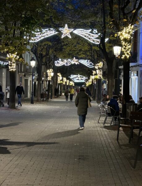 La Bustia encesa llums Esparreguera 1