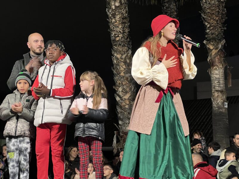 La Bustia Nadal encesa llums Sant Andreu 1