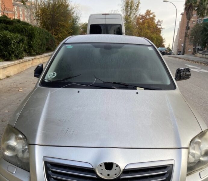 La Bustia vehicles estacionats carrer cami torrassa Martorell 1