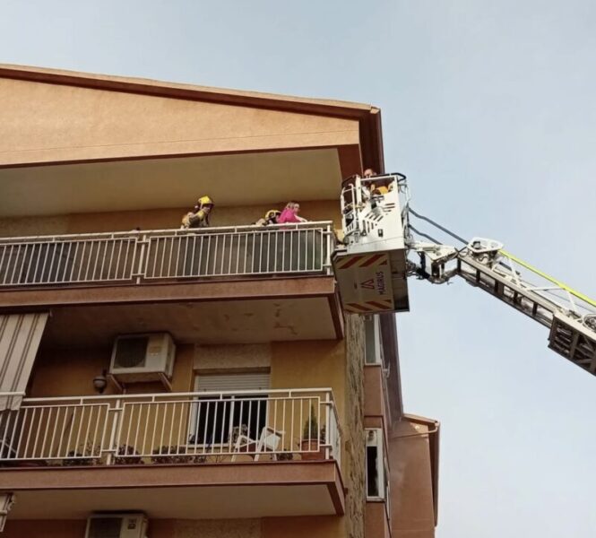 La Bustia incendi pis 18 gener 2025 Sant Andreu 1