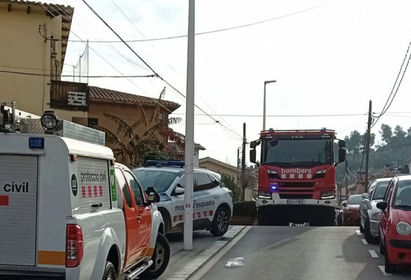 La Bustia incendi pis 18 gener 2025 Sant Andreu