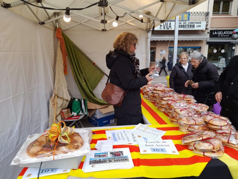 La Bustia Festa Tonis Tres Tombs Olesa 2025