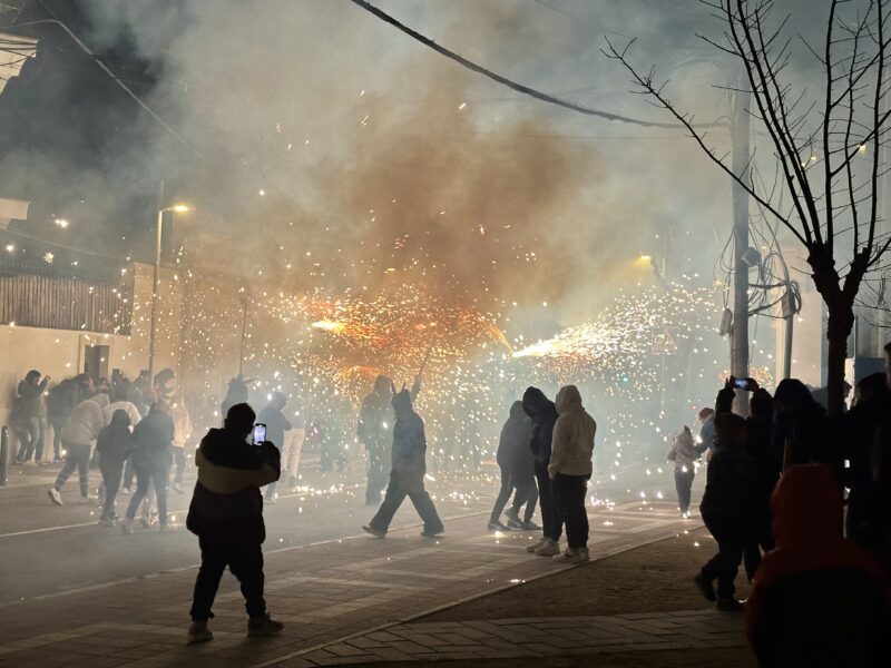 La Bustia Festa Tonis Tres Tombs Olesa 2025