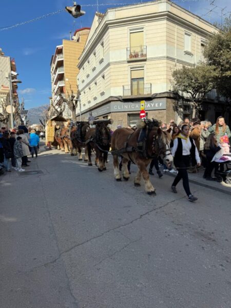 La Bustia Festa Tonis Tres Tombs Olesa 2025