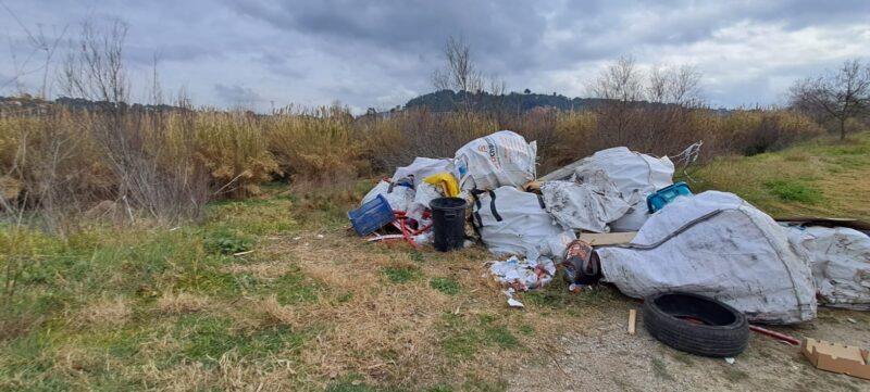 La Bustia abocament residus Sant Andreu