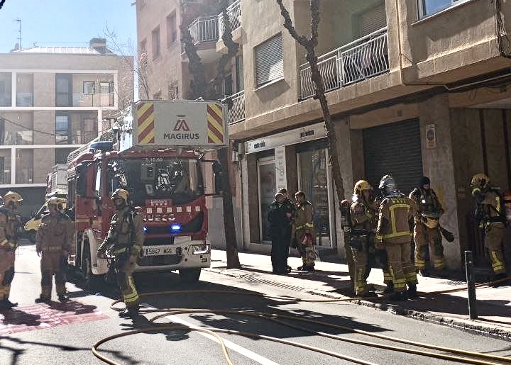 La Bustia incendi habitatge Olesa