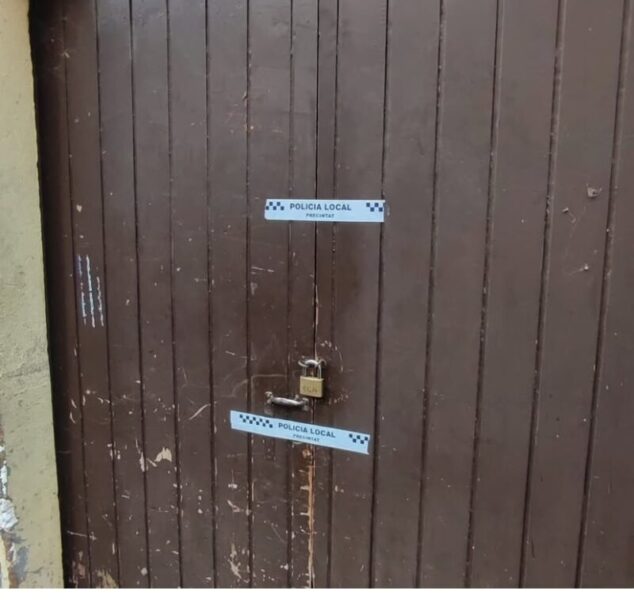 La Bustia local precintat Martorell 3