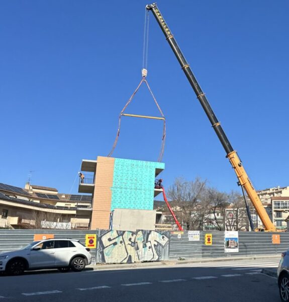 La Bustia obres industrial moduls habitatges lloguer assequible Olesa 1