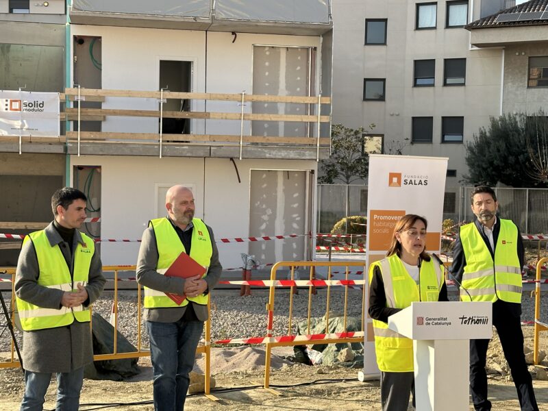 La Bustia visita consellera Paneque obres industrial habitatges lloguer assequible Olesa 20