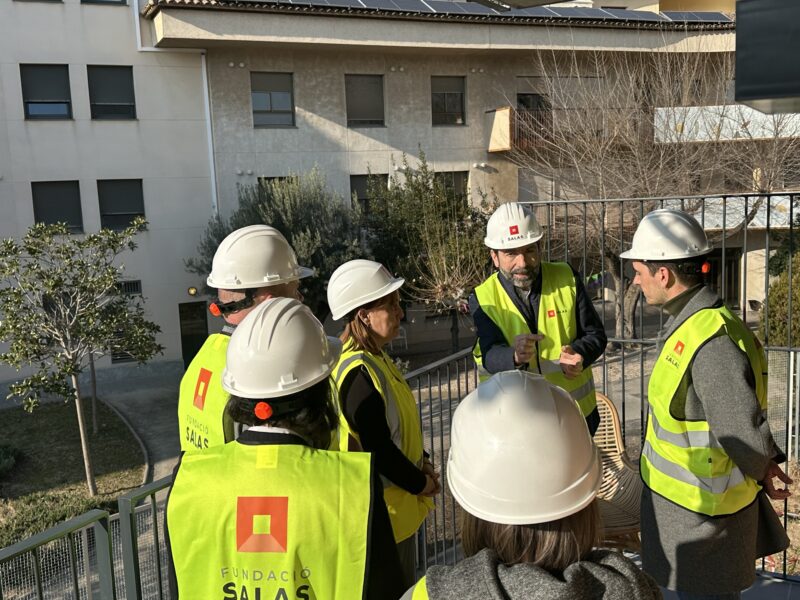 La Bustia visita consellera Paneque obres industrial habitatges lloguer assequible Olesa