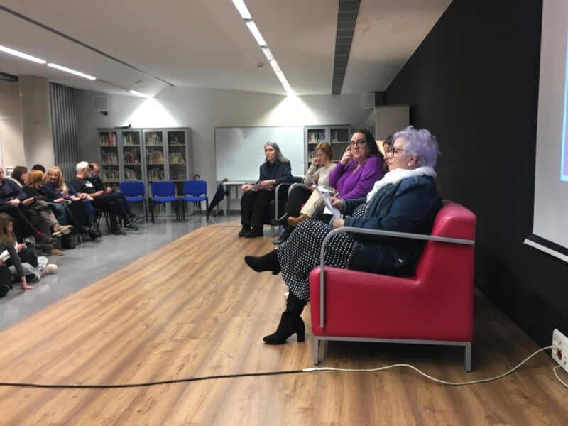 La Bustia Joana Llordella presentacio Elles teixidores de vida Esparreguerina