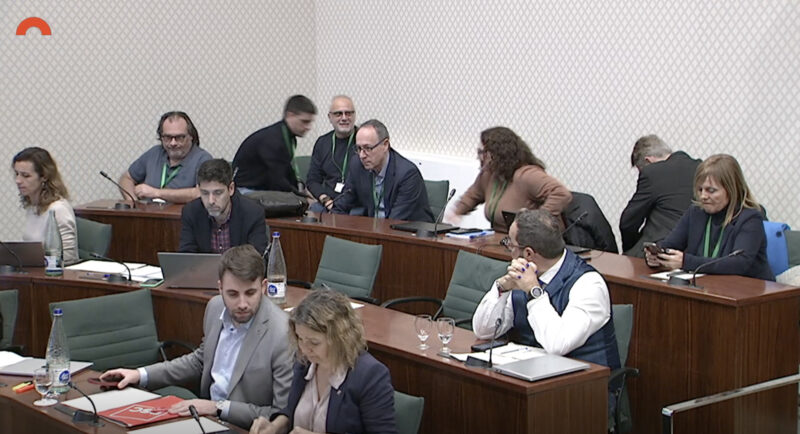 La Bustia consellera Salut comissio Parlament sobre CAP Olesa 20 mar 2025