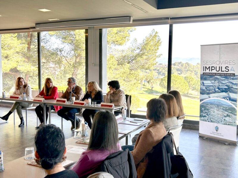 La Bustia jornada empresarial clau femenina Sant Esteve 2