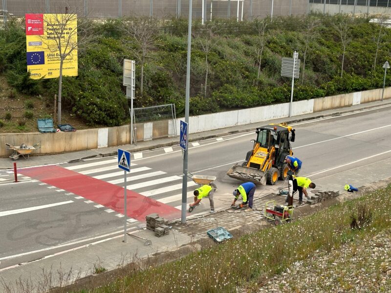 La Bustia obres entrada Olesa 2025
