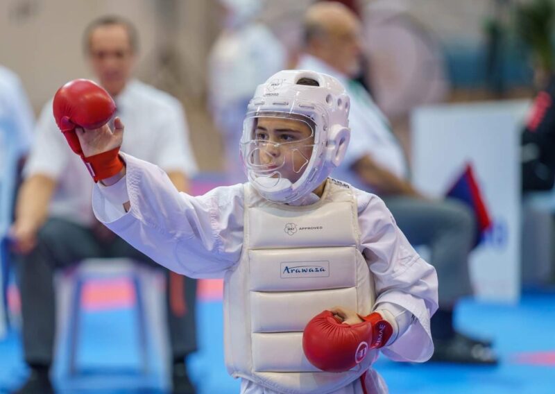 La Bustia Adrian Naranjo 1