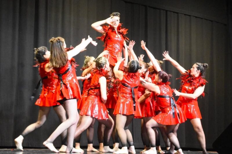 La Bustia Dia Dansa Masquefa 6