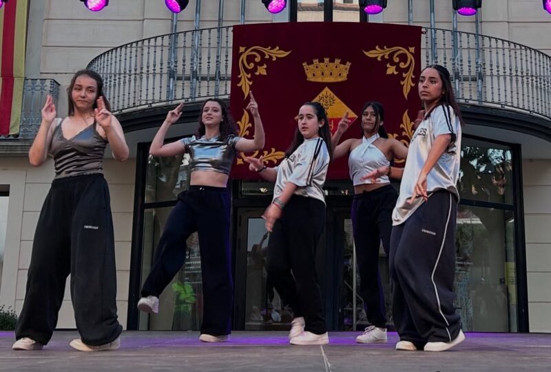 La Bustia Dia Dansa Olesa 3