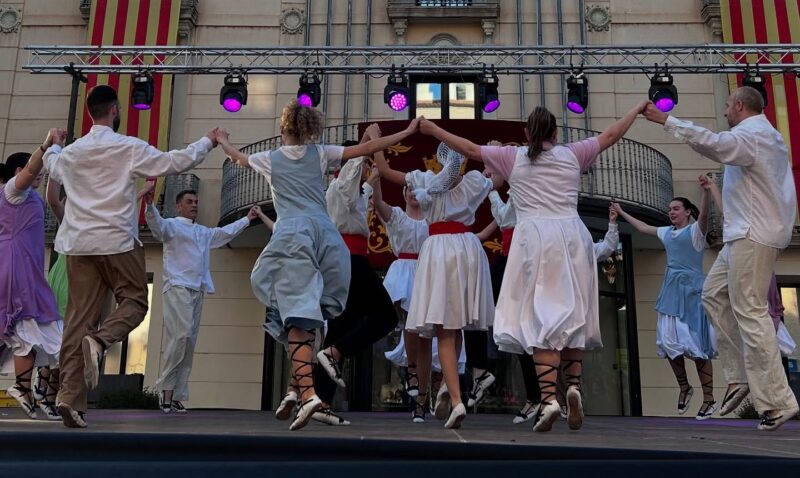 La Bustia Dia Dansa Olesa 5