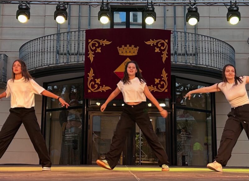 La Bustia Dia Dansa Olesa 6