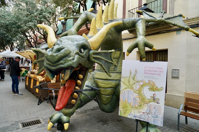 La Bustia Drac Olive presentacio llibre Olesa