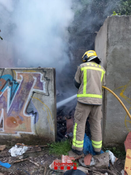 La Bustia incendi 17 abril 2025 Sant Andreu