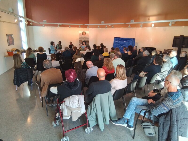 La Bustia presentacio llibre Ana Molina