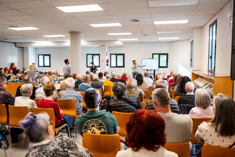 La Bustia presentacio projecte Sant Andreu Biblioteca 9