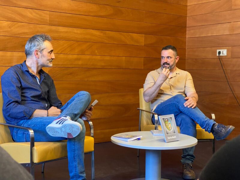 La Bustia llibre Dario Muhi 2