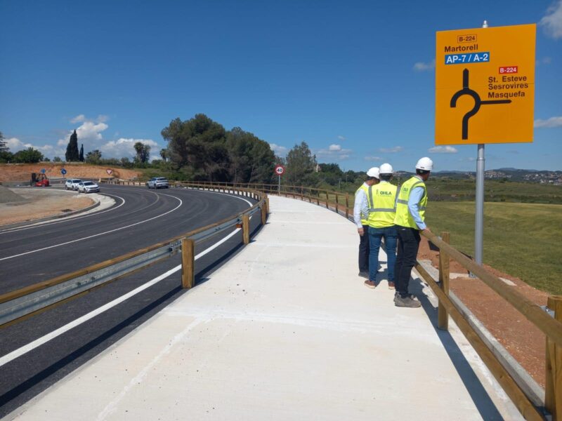 La Bustia nova rotonda i vial poligon B224 Sant Esteve Martorell