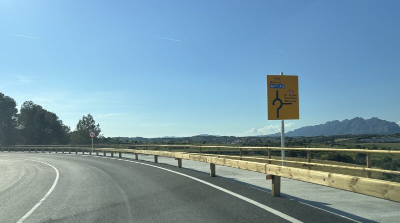 La Bustia oberta rotonda B224 Sant Esteve a Martorell maig 2025