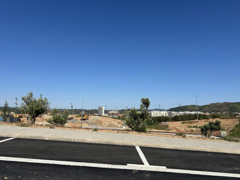 La Bustia oberta segona rotonda BV2433 i vial de la rotonda B224 Sant Esteve a Martorell maig 2025
