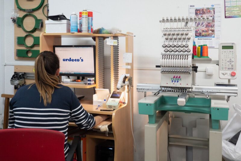 La Bustia Ardecos taller Olesa