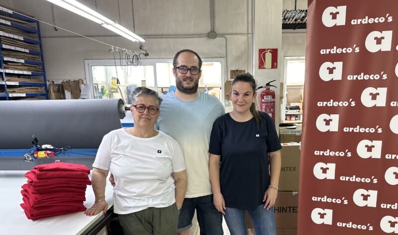 La Bustia Merce Gil Joan Pascual i Maria Batchilleria