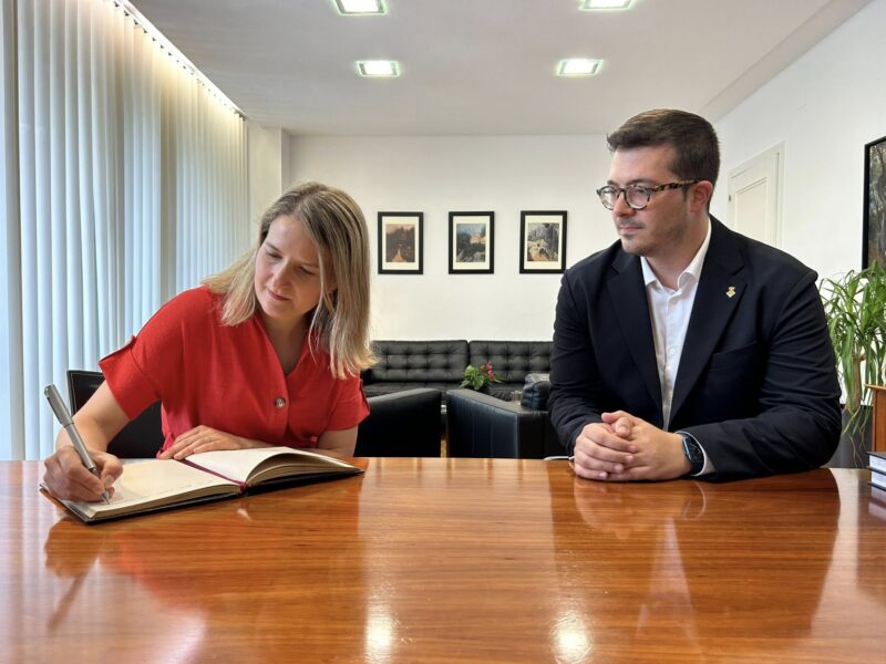 La Bustia Monica Martinez Esparreguera 5