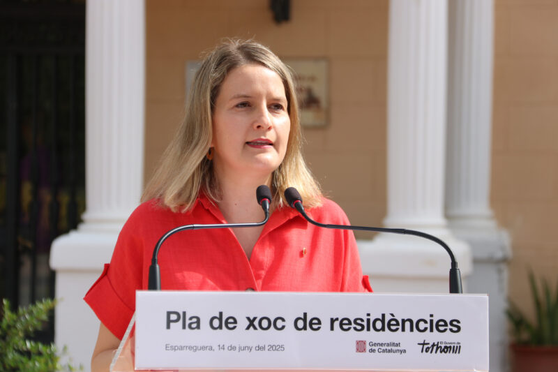 La Bustia Monica Martinez Esparreguera