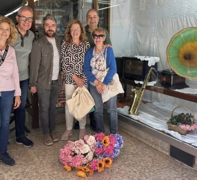 La Bustia aparadors Jornades del Modernisme Gelida 2025