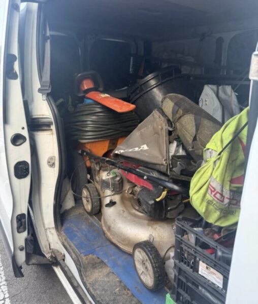 La Bustia detencio robatori i danys Martorell