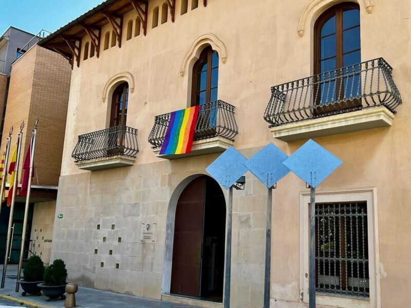 La Bustia Dia Internacional Orgull LGTBI+ Sant Esteve