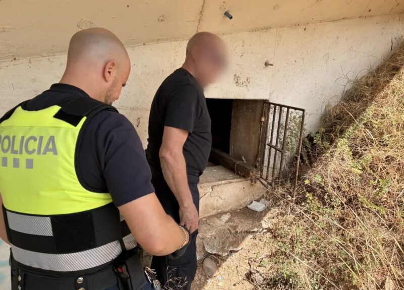 La Bustia Policia Local Martorell tanca amagatall 1